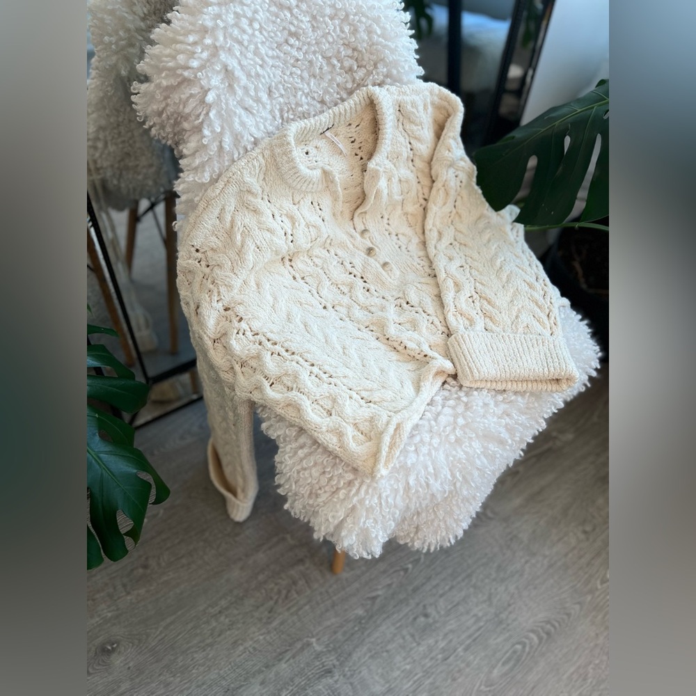 🐈⛅️Authentic Free People Polly Cable-Knit Sweater🧸 - Picture 6 of 17